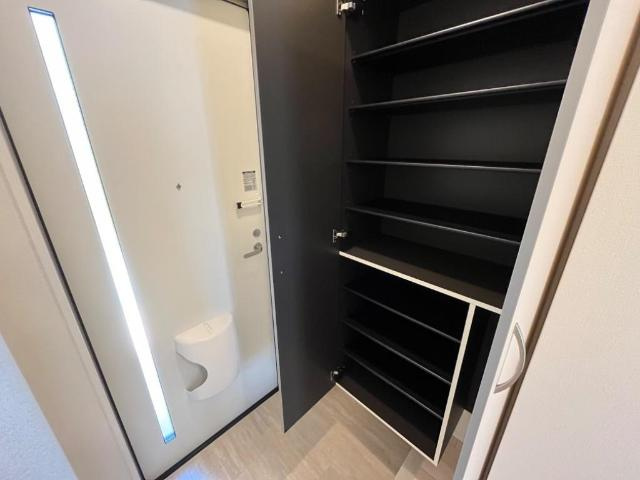 ガーデン中新町の収納|シューズボックス（イメージ）