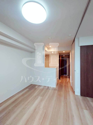 【内装】 | プラウド板橋区役所前 | 明るい色調の室内です