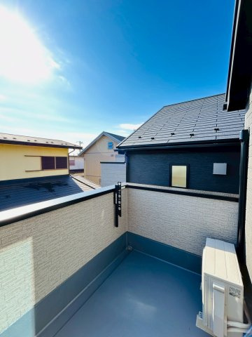 【バルコニー】