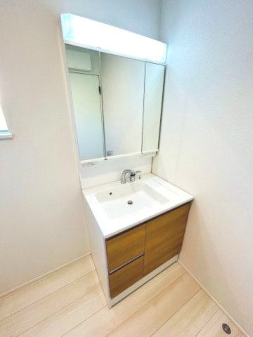 【独立洗面台】