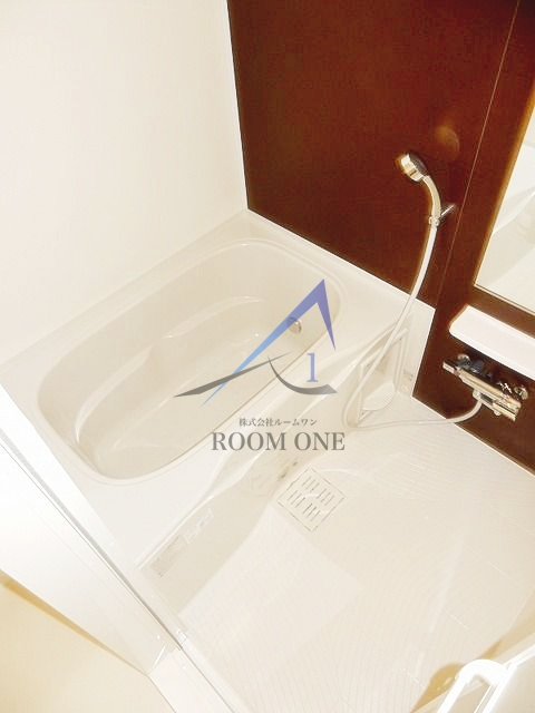 ウィロウ　コート　Ｃの浴室|お風呂です。