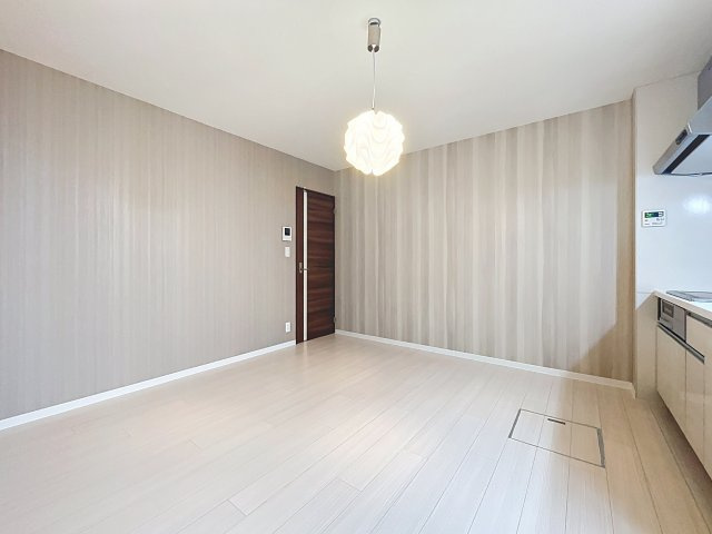 I.Residence天王寺の居間・リビング|こちらのリビングで趣味の時間をお楽しみください