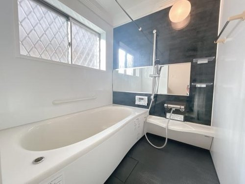 日野田頬町の浴室