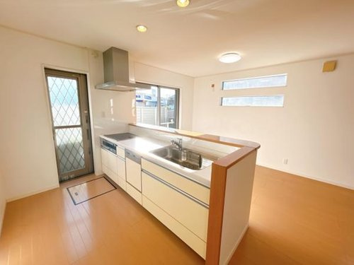 日野田頬町のキッチン