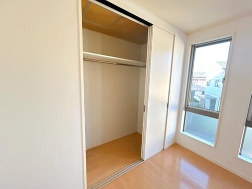 日野田頬町の収納