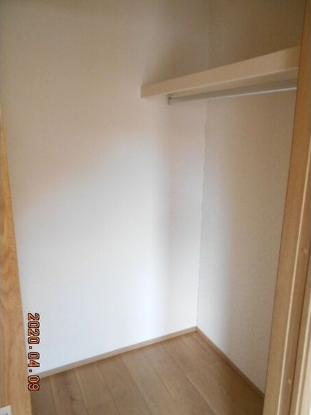 ディーパレス B棟の収納