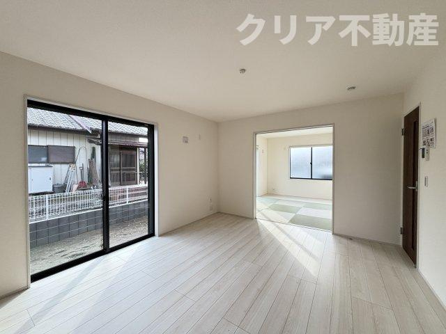 【居間・リビング】 | 第５高崎市寺尾町２号棟