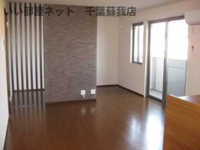 フェリーチェの居間・リビング|ゆったり過ごせるリビングです