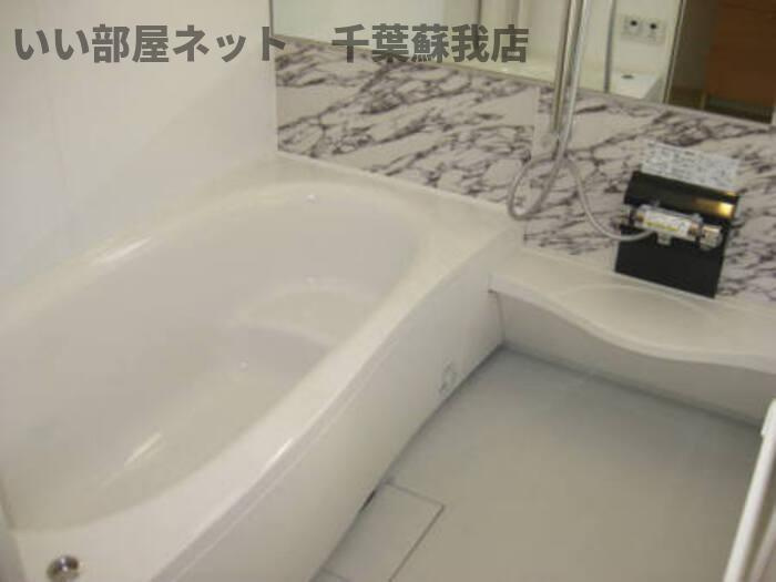 フェリーチェの浴室|日々の疲れを癒すお風呂付です