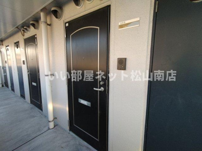 【エントランス】 | 第二椿マンション