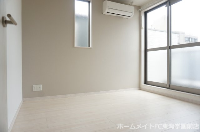 CB琴平ソレイユ　の居間・リビング