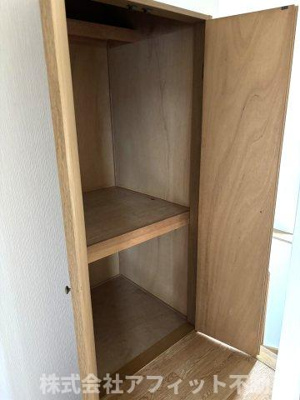 【その他】 | サンローズ坂田 | 2F廊下収納