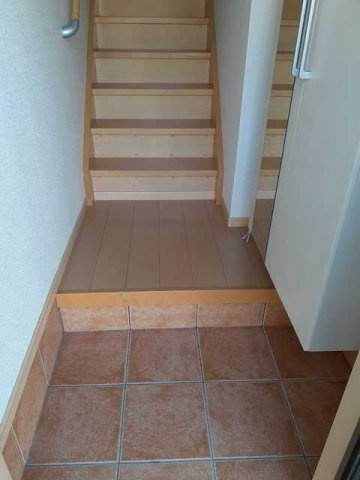 エリクシ－ル　６８の玄関