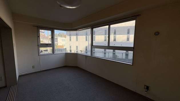 【洋室】 | サンライフ伊東A棟