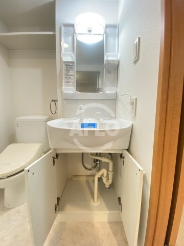 willDo市岡の独立洗面台|willDo市岡(ウィルドゥ市岡)　独立洗面台