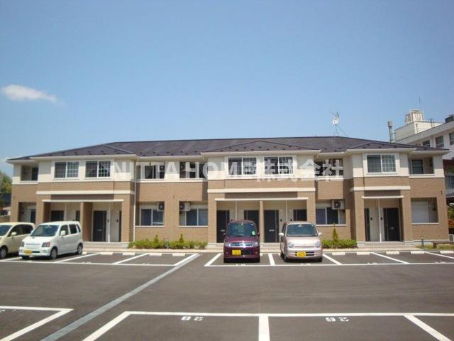 グランベルⅠの外観|インターネット使用料無料の物件です(*^-^*)