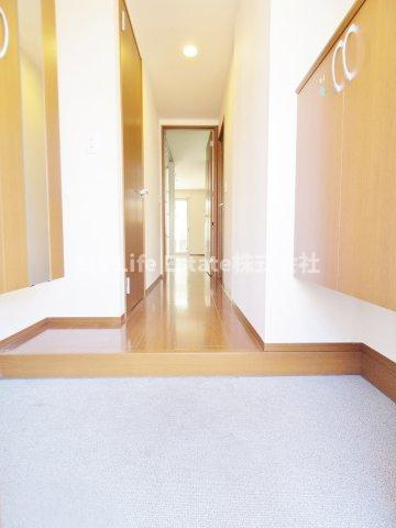 サンク　モンタニア　Ａ棟の玄関|※同仕様写真