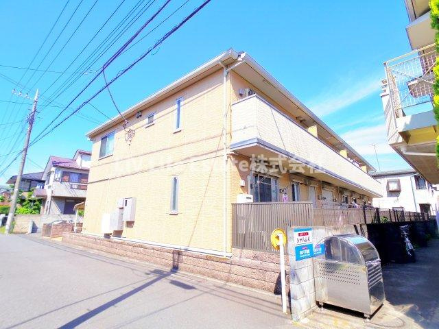 サンク　モンタニア　Ａ棟の外観