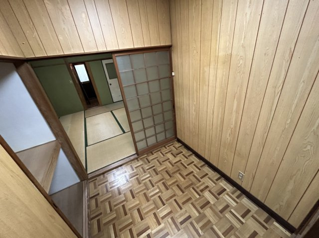 城東区中浜１丁目の洋室