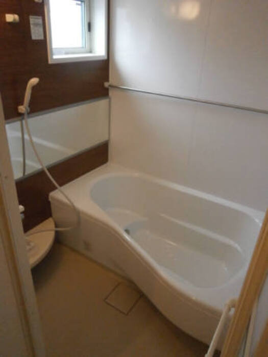 カーサ・ペリドットの浴室