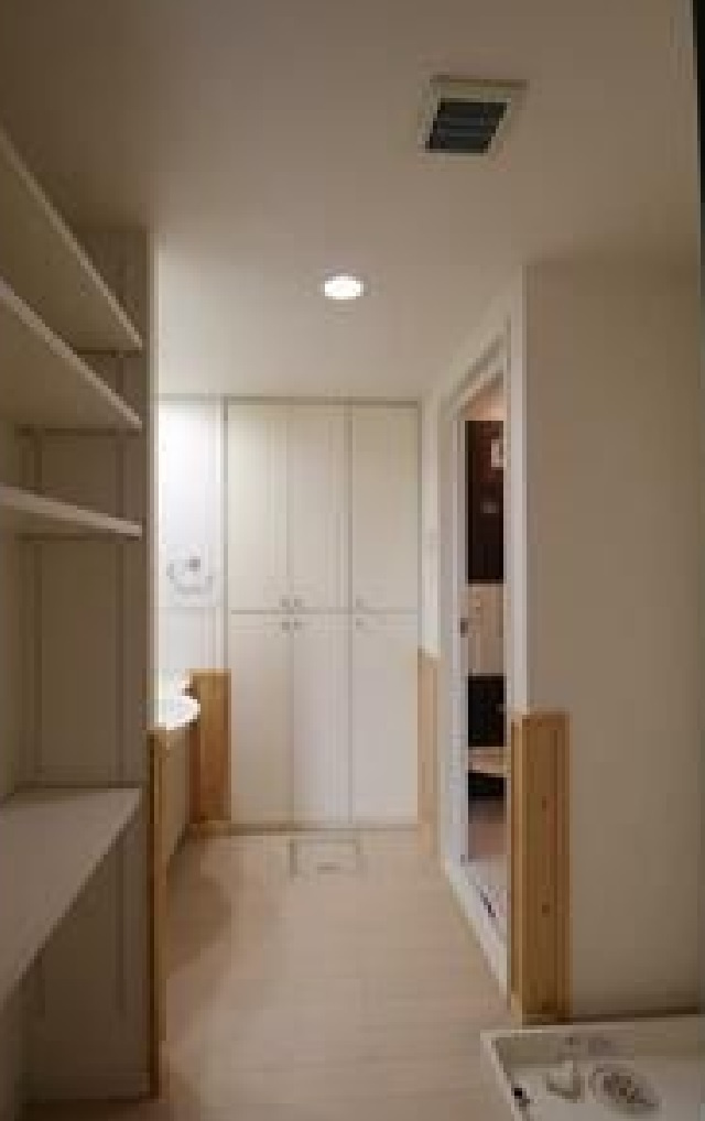 売マンション　小山市駅東通りの独立洗面台