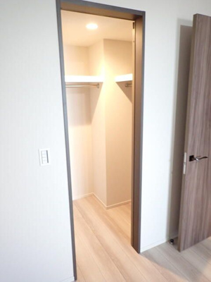 【収納】 | レーベン川口並木VERTEA | 便利な収納スペースです