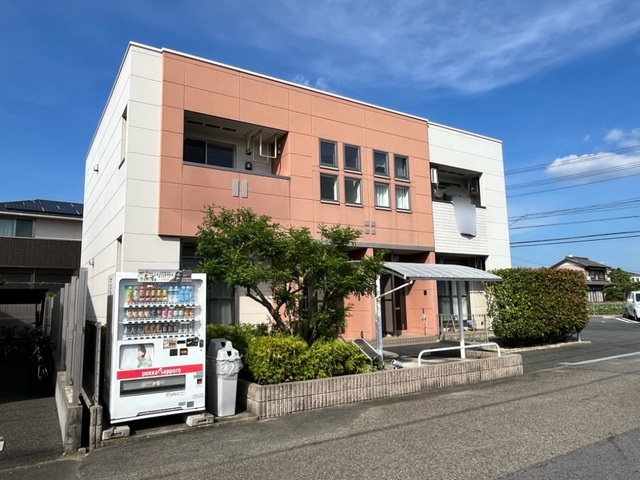 サニーアースの外観