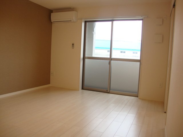 サニーアースの居間・リビング|リビング