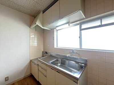 コーポラススギウラ　　　刈谷市近郊の賃貸はクラスホーム刈谷店のキッチン