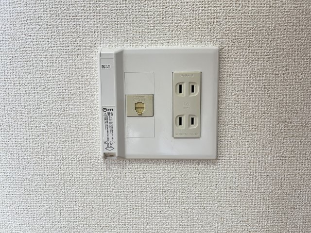 ファインＣの収納|イメージ201号室の写真（反転あり）