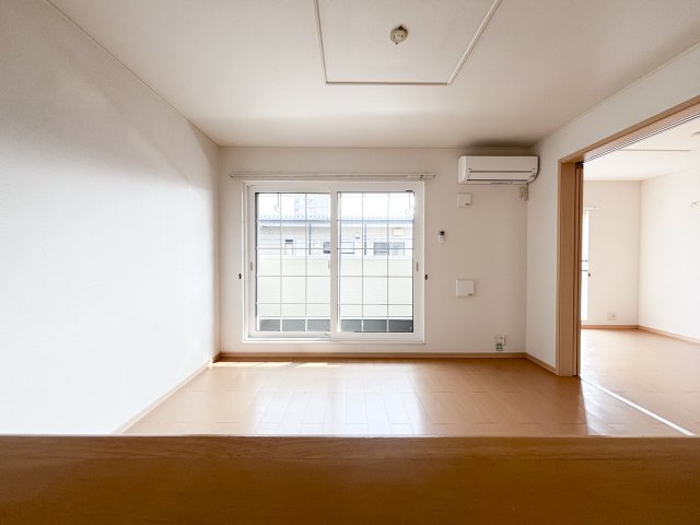 メゾン・ド・アンジュＢの居間・リビング