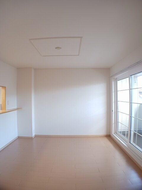 メゾン・ド・アンジュＢの居間・リビング