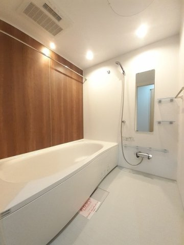 カンパーニュＴの浴室