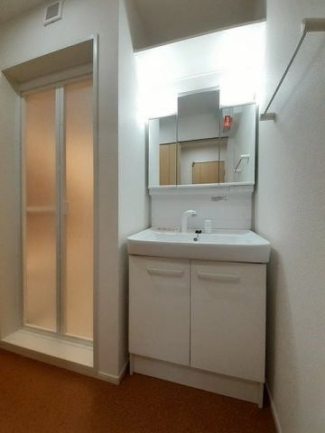 カンパーニュＴの洗面所