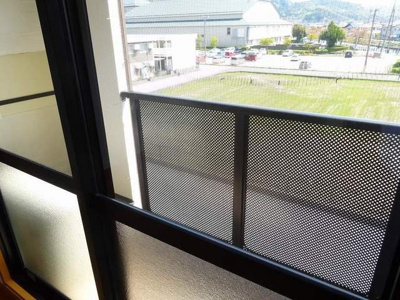 【バルコニー】 | ランド・マーク・円蔵