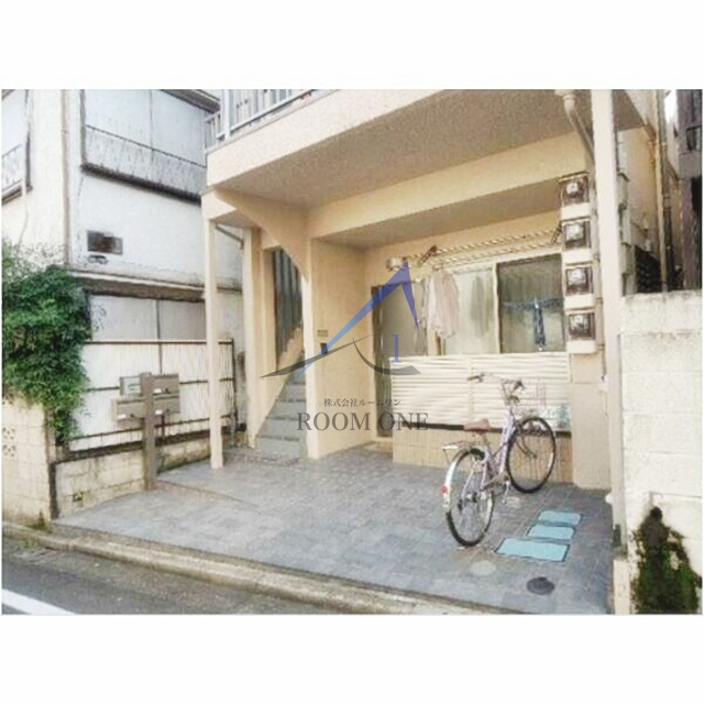 Ｒｏｏｔ　Ｈｏｕｓｅのエントランス|エントランスです。