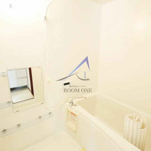 Ｒｏｏｔ　Ｈｏｕｓｅの浴室|お風呂です。