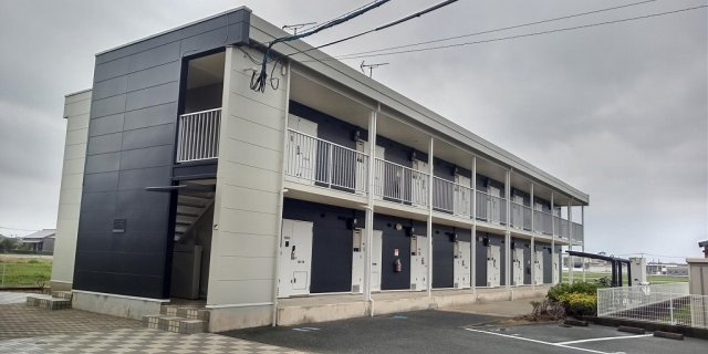 レオパレス有明の外観