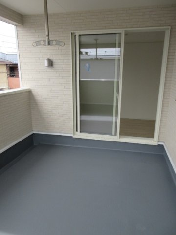 【仲介手数料無料】新築戸建　熊谷市石原1265-1（全2棟）のバルコニー