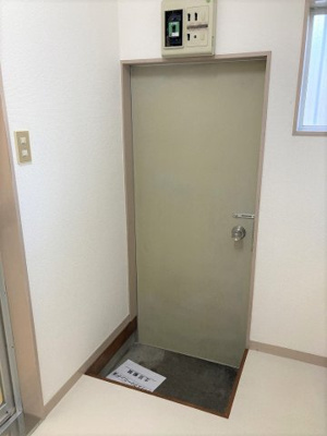 【玄関】 | 2霧島ハイツ