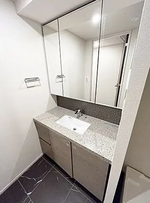 ザパークハビオ入谷