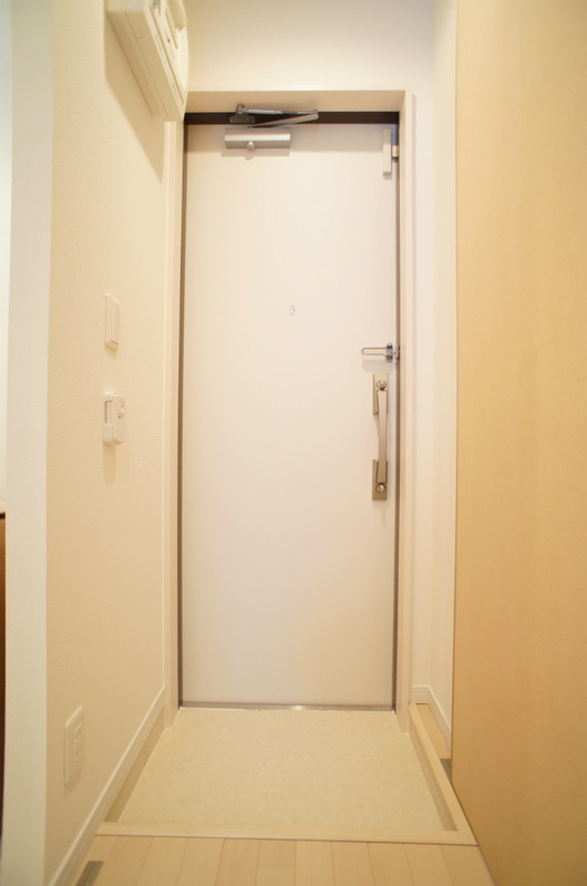 リブリ・OMOTOの玄関