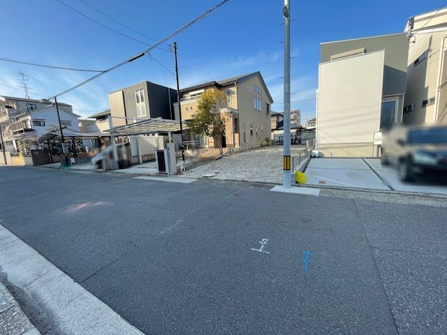 南区明円町土地の前面道路含む現地写真|前面道路含む南東側
