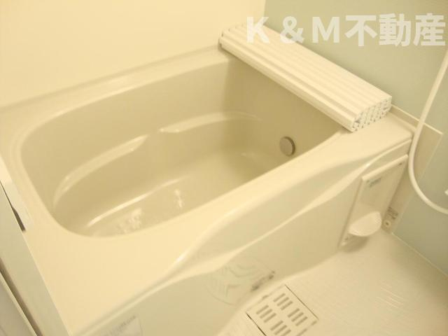 パル・クレシアの浴室|お風呂で日々の疲れを落としましょう