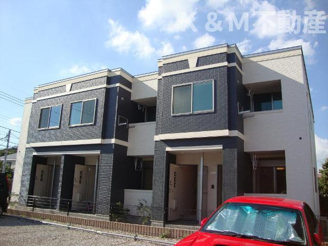 パル・クレシアのエントランス|落ち着いたエントランスです