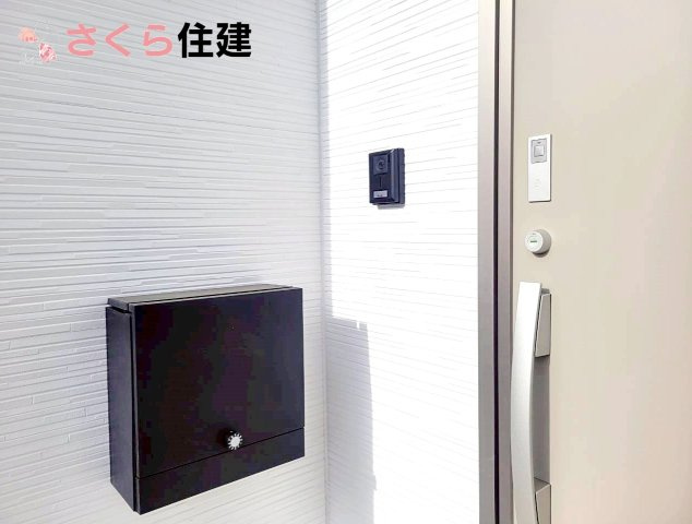 高根沢町宝積寺　第16　3号棟のセキュリティ|同社施工物件の写真です。モニタ付きインターホンで防犯面もしっかり安心♪	