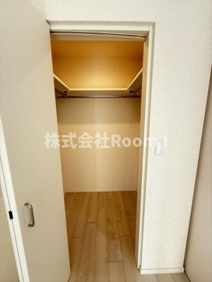【収納】 | メゾンドルミエール・旭化成ヘーベルメゾンHEBEL HAUS | ちょっとした収納スペースも充実しています