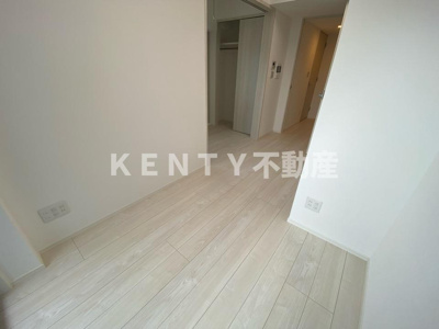 【居間・リビング】 | アーバンパーク東六郷Ⅱ | ゆったりとした居間です