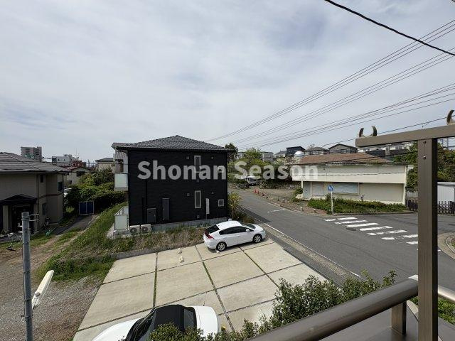 【現地画像あり】茅ヶ崎市西久保　中古戸建　24.84坪の展望|南向きにバルコニーがあり開放的な眺望が広がります！