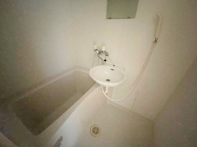 レオパレス活の浴室